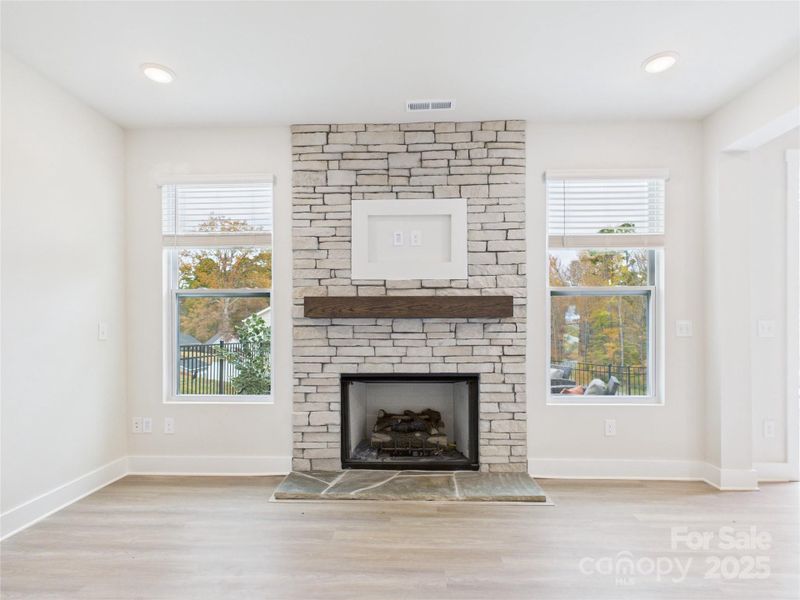 Image 37 of a home in Kinghurst Cove. Image 37 of a home in Kinghurst Cove.