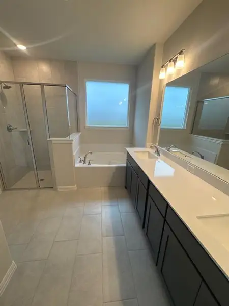 Furnished interior view inside a new home in Cedar Ridge Estates, Anna (Image 7).