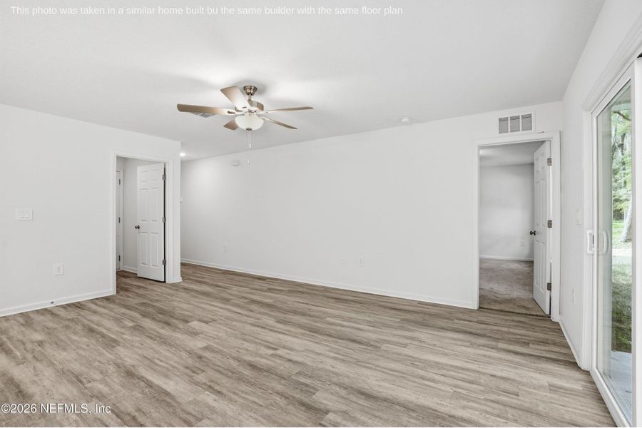 Spacious, unfurnished interior of a new home in , Green Cove Springs (Image 20).