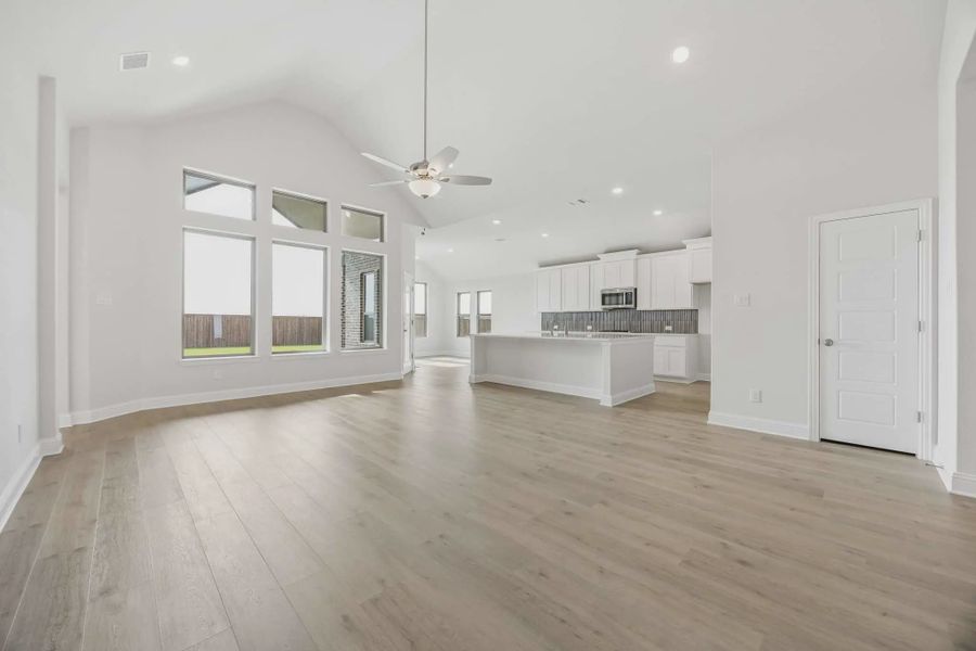 Spacious, unfurnished interior of a new home in Silo Mills, Joshua (Image 21).