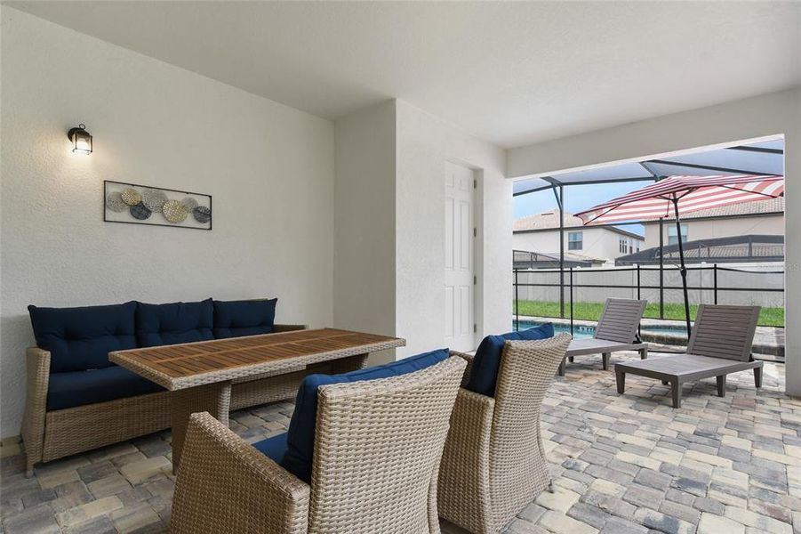Furnished interior view inside a new home in , Kissimmee (Image 54).