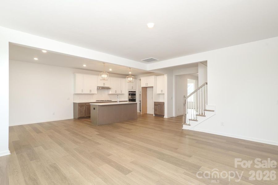 Spacious, unfurnished interior of a new home in Estates at Sugar Creek, Indian Land (Image 27).