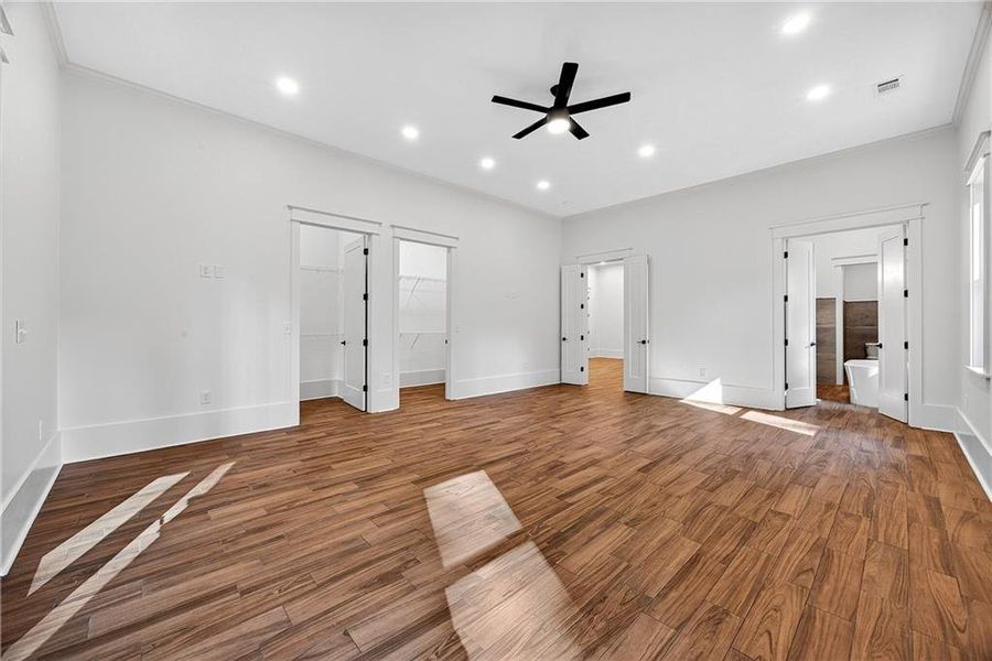 Spacious, unfurnished interior of a new home in , Forest Park (Image 38). Spacious, unfurnished interior of a new home in , Forest Park (Image 38).