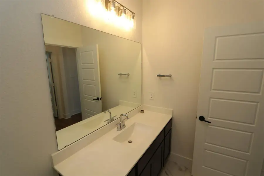 Furnished interior view inside a new home in Sorella, Tomball (Image 4). Furnished interior view inside a new home in Sorella, Tomball (Image 4).