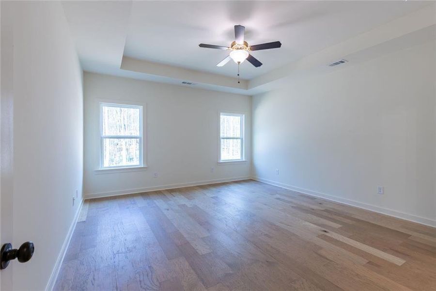 Spacious, unfurnished interior of a new home in , Gainesville (Image 34).