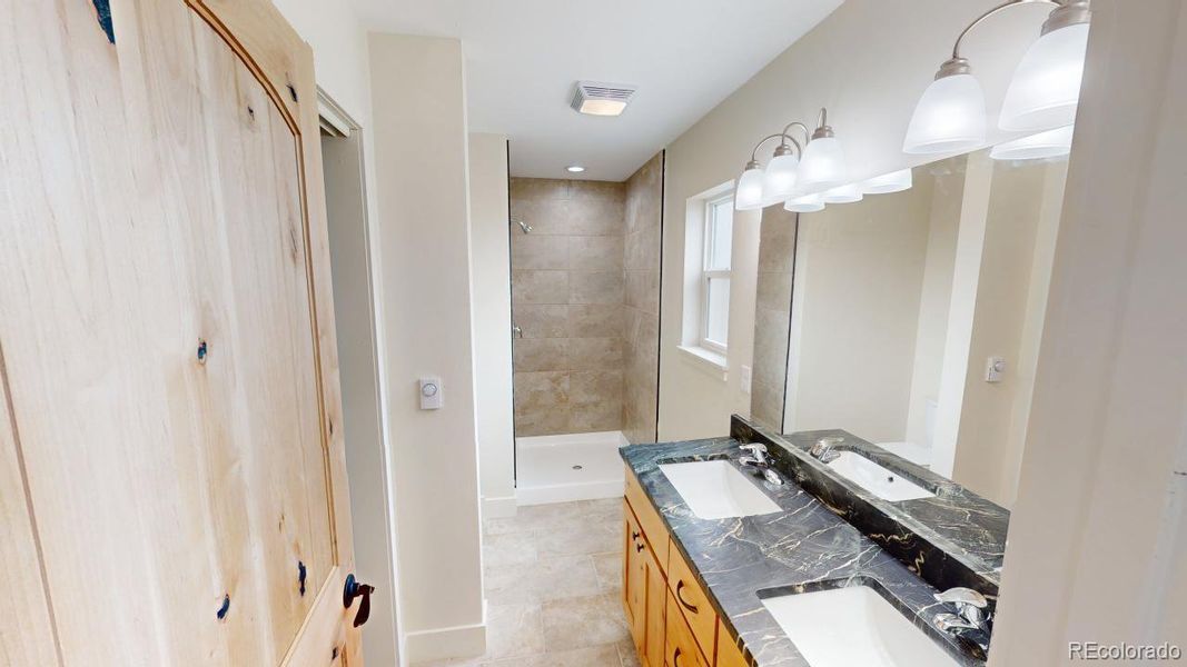 Furnished interior view inside a new home in , Crestone (Image 8).