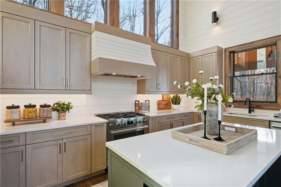 Furnished interior view inside a new home in , Young Harris (Image 34).