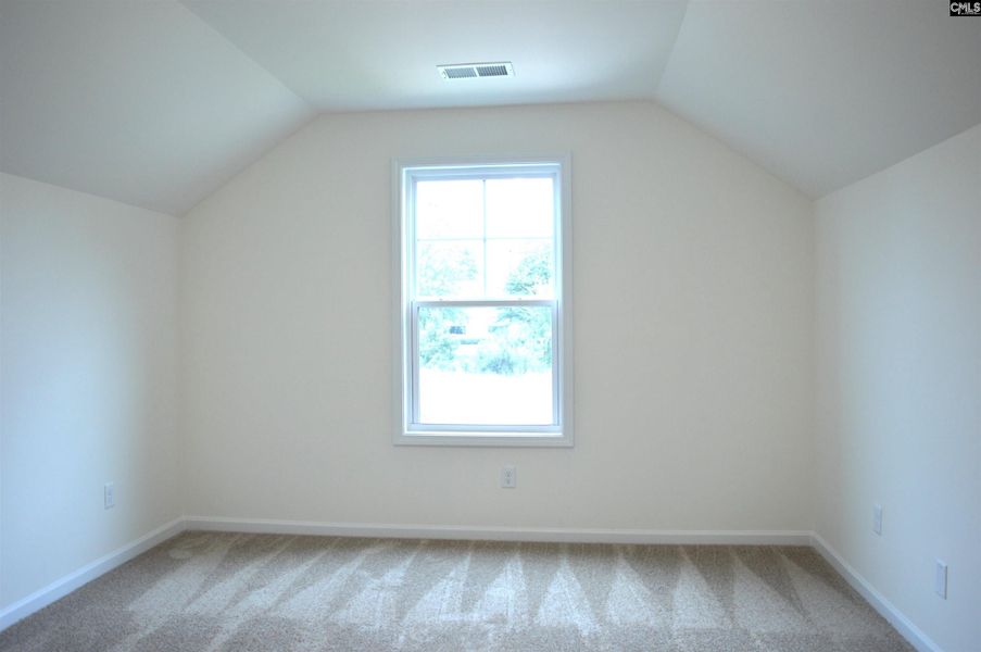 Spacious, unfurnished interior of a new home in Bickley Station, Irmo (Image 31).