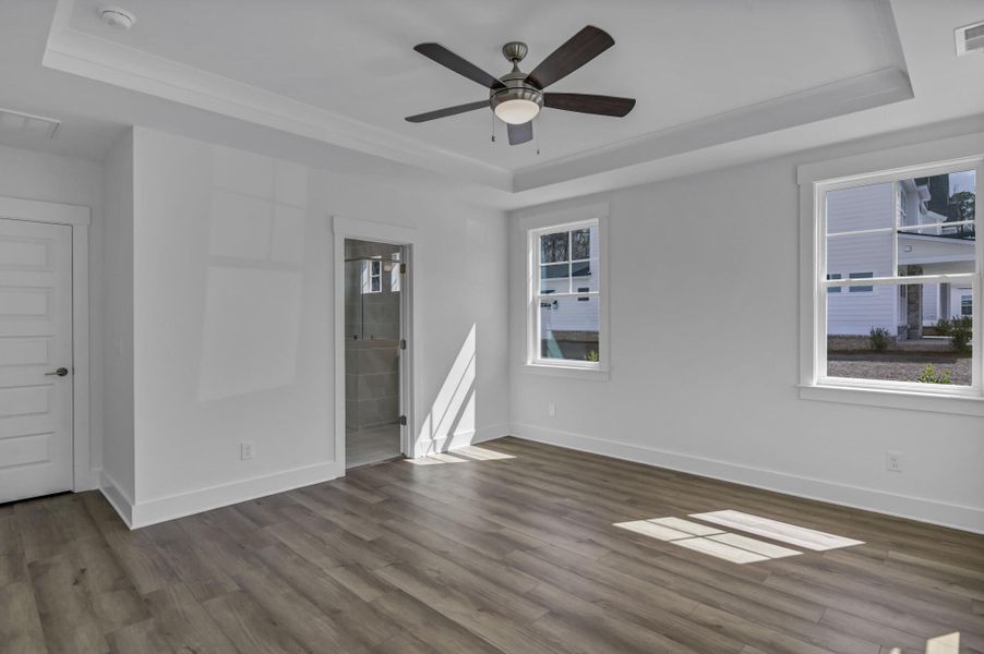 Spacious, unfurnished interior of a new home in Clubside Reserve at Summerlake, Lexington (Image 41).