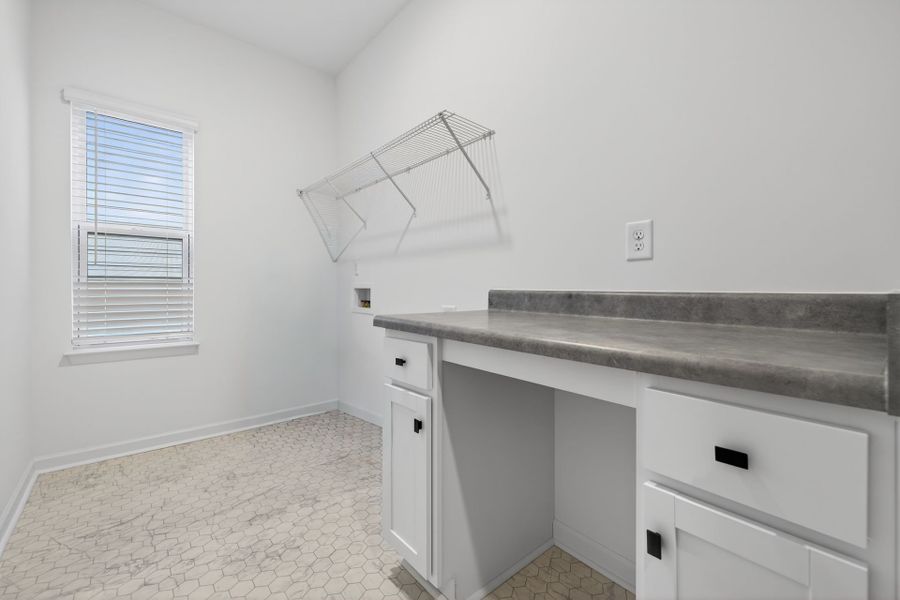 Spacious, unfurnished interior of a new home in Edgewater - The Cottages, Lancaster (Image 19).