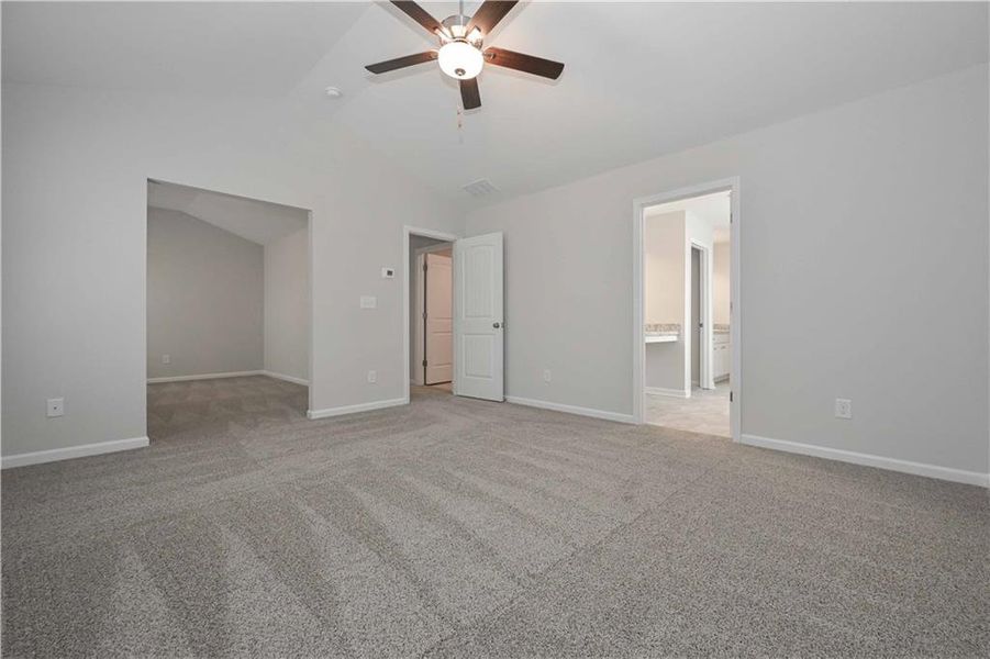 Spacious, unfurnished interior of a new home in , Villa Rica (Image 29).