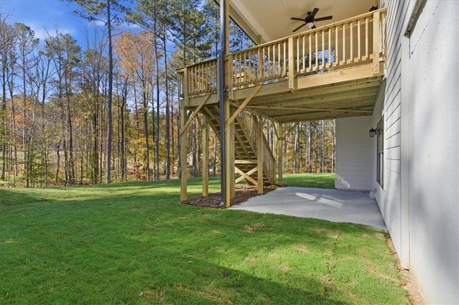 Exterior details and patio area of a home in Ford Landing, Acworth (Image 31).