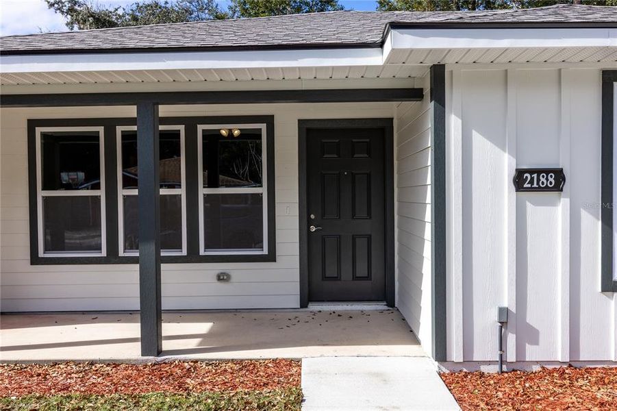 Exterior details and patio area of a home in , Gainesville (Image 3).