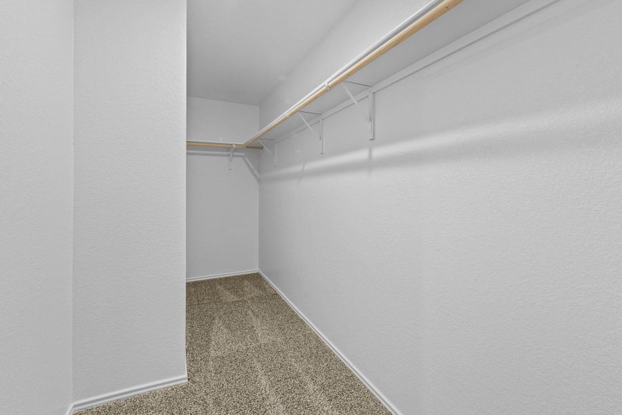 Spacious, unfurnished interior of a new home in Sunset Oaks, Maxwell (Image 15).