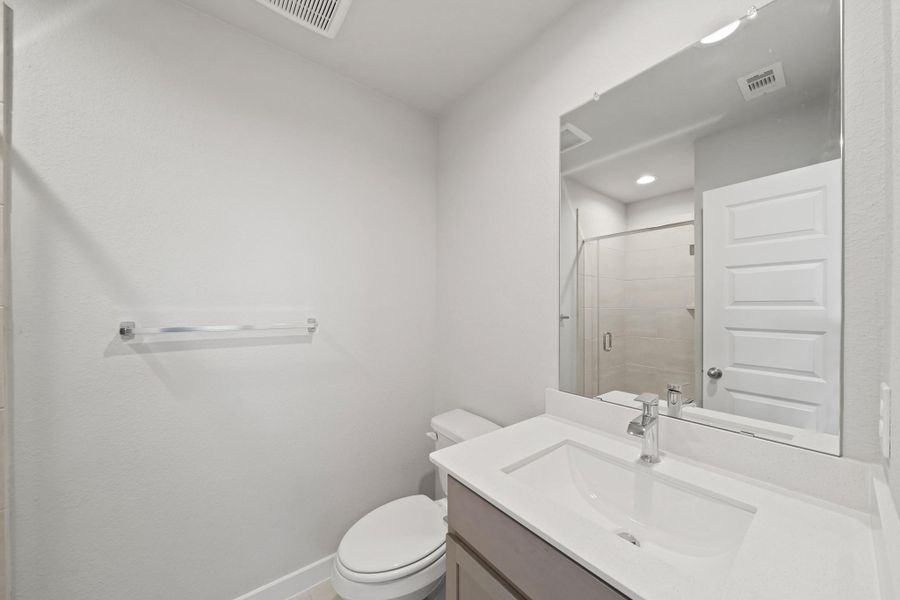 Furnished interior view inside a new home in Briarwood Crossing, Rosenberg (Image 3). Furnished interior view inside a new home in Briarwood Crossing, Rosenberg (Image 3).