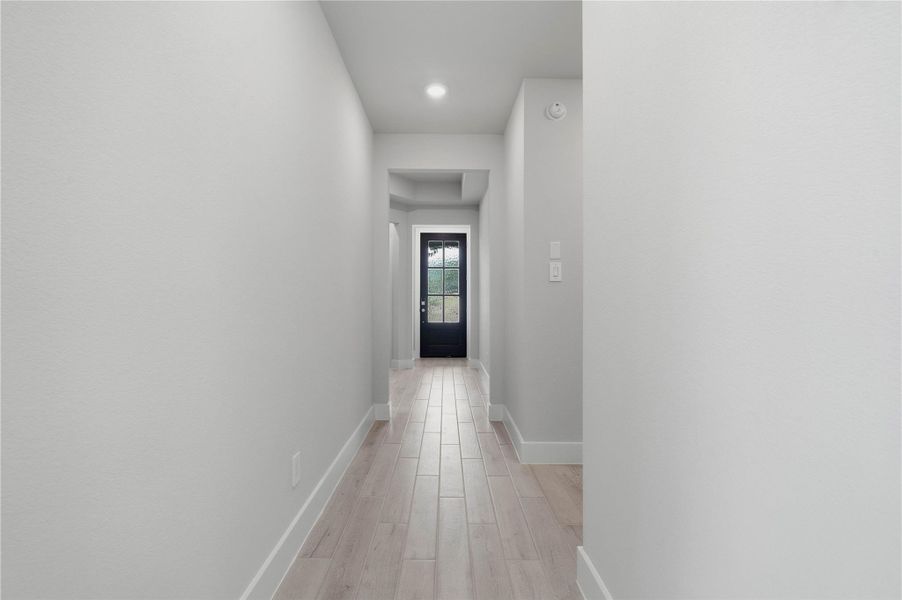 Representative model home photos shown for illustrative purposes only. Actual home, features, and finishes may vary. Home is currently under construction.