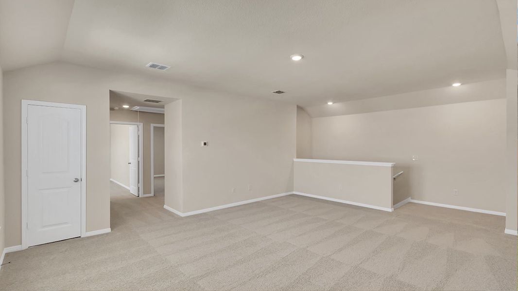 Spacious, unfurnished interior of a new home in The Preserve at Forum, Grand Prairie (Image 13). Spacious, unfurnished interior of a new home in The Preserve at Forum, Grand Prairie (Image 13).