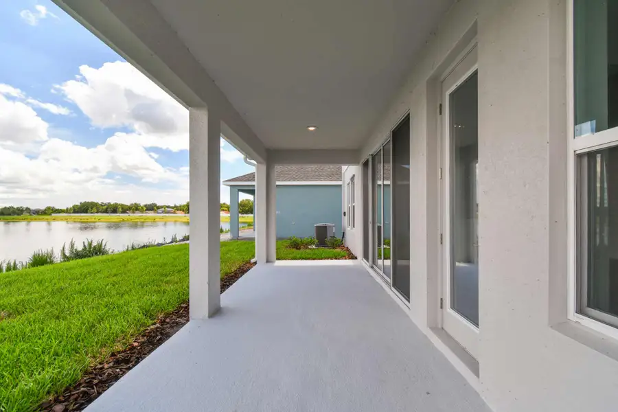 Representative exterior details of a home built from the The Burgert by David Weekley Homes in Waterset Tradition Series, Apollo Beach (Image 4).