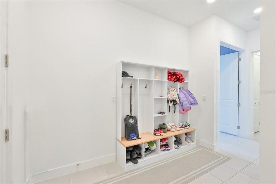 Furnished interior view inside a new home in , Apollo Beach (Image 42).