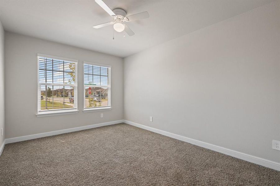 Spacious, unfurnished interior of a new home in The Parks of Alvarado, Alvarado (Image 21).