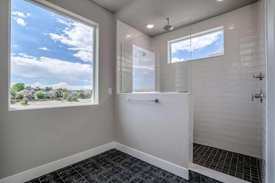 The Fairview - Owner's Bath