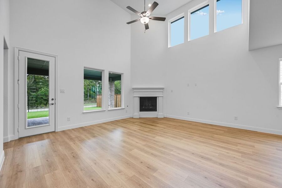 Spacious, unfurnished interior of a new home in Cross Creek Meadows 55s, Celina (Image 16). Spacious, unfurnished interior of a new home in Cross Creek Meadows 55s, Celina (Image 16).