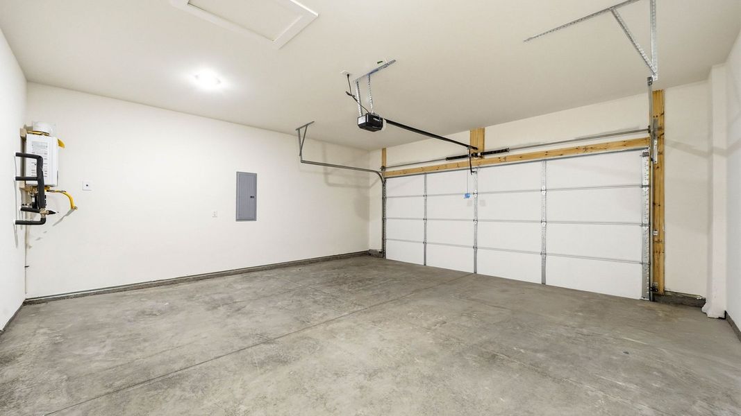 Spacious, unfurnished interior of a new home in Keebler Meadows, Johnson City (Image 36). Spacious, unfurnished interior of a new home in Keebler Meadows, Johnson City (Image 36).
