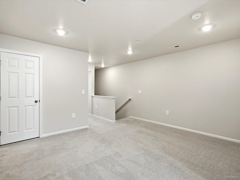 Spacious, unfurnished interior of a new home in , Windsor (Image 19).