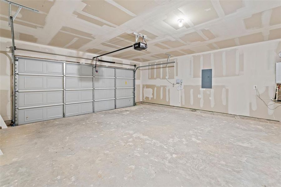 Image 22 of a home in River Ridge.