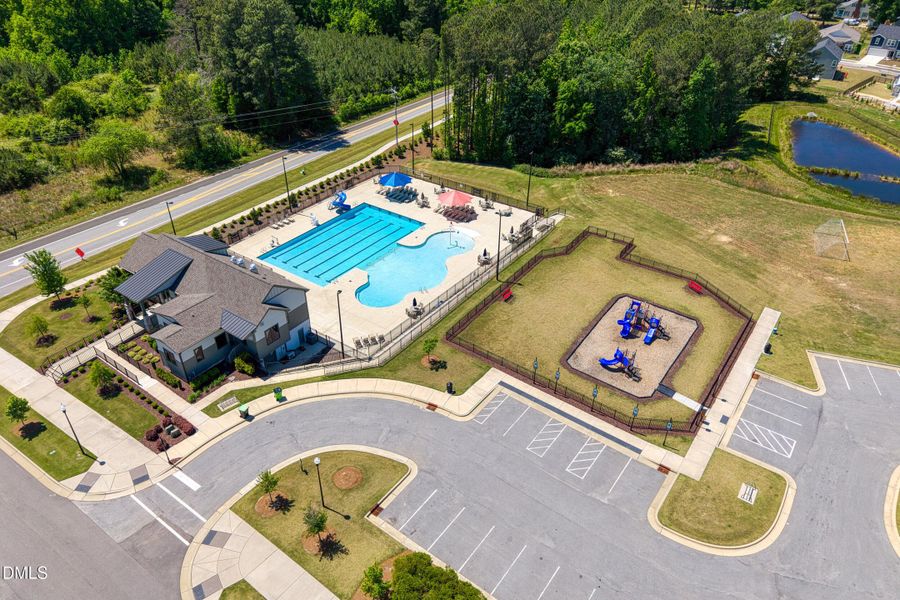 30 -530 barrington row ave, drone, exter