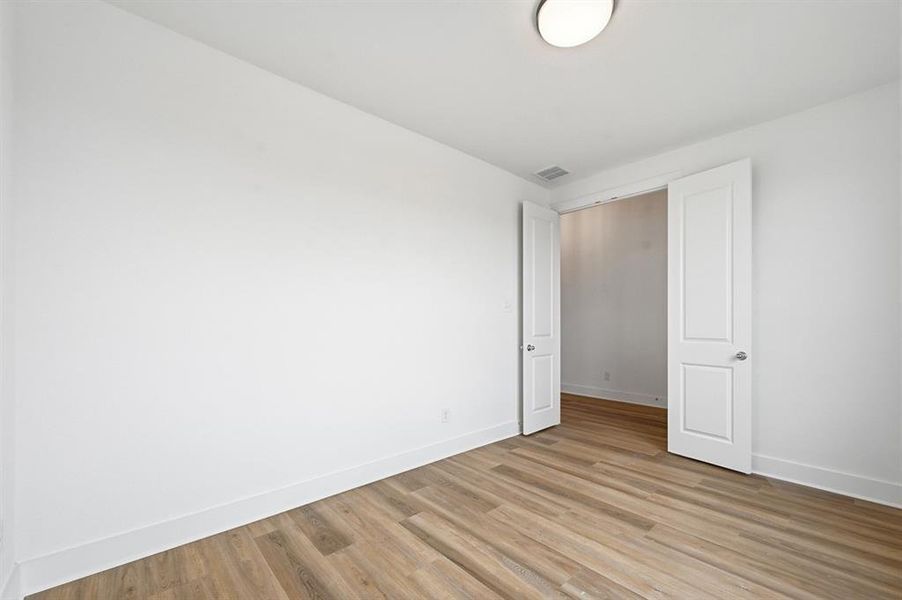 Spacious, unfurnished interior of a new home in Waterscape: 50ft. lots, Royse City (Image 11).