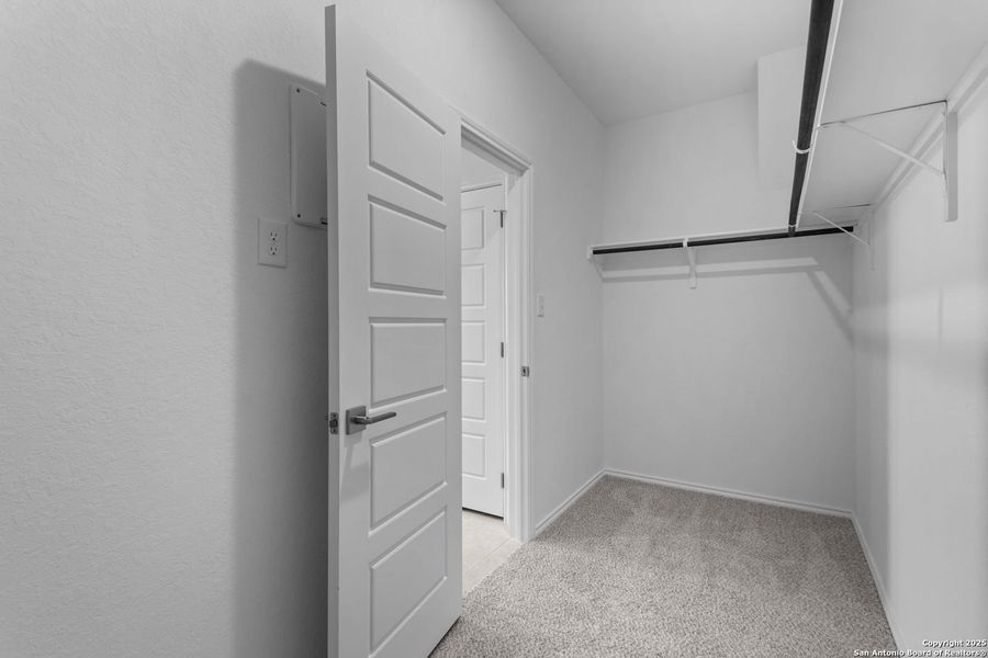 Image 113 of a home in Horizon Pointe.