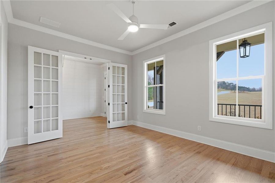 Spacious, unfurnished interior of a new home in , Gainesville (Image 59).