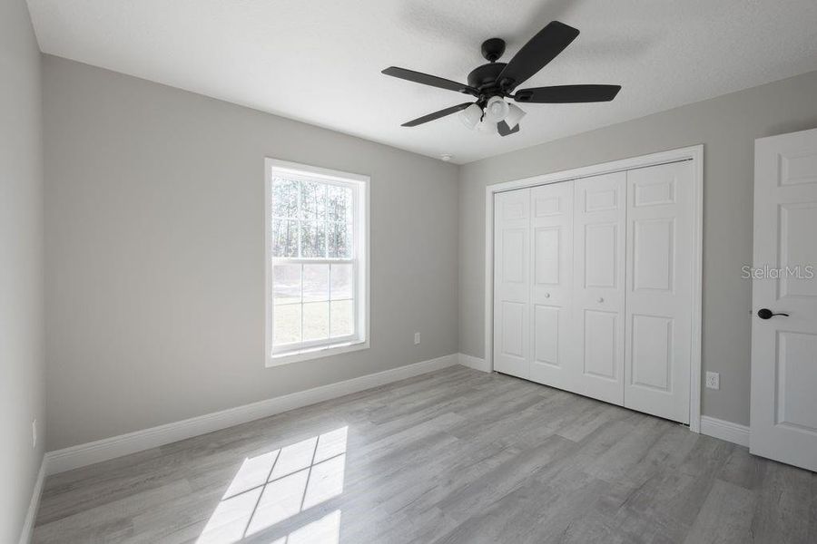 Spacious, unfurnished interior of a new home in , Citrus Springs (Image 30).