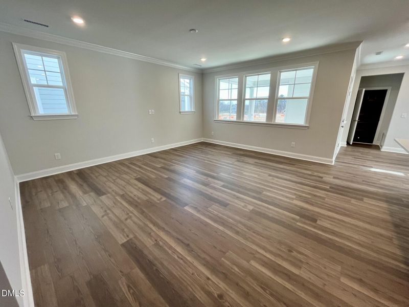 aeb9a459-08ee-4ff7-a295-45ac3ec4dac0