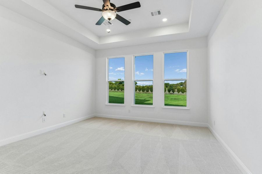 Representative unfurnished interior of a home built from the Hancock by Kindred Homes in Oak Creek Ranch, Waxahachie (Image 33).