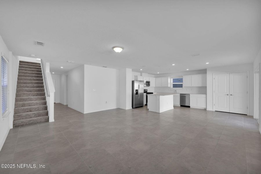 Spacious, unfurnished interior of a new home in Wells Landing, Jacksonville (Image 18). Spacious, unfurnished interior of a new home in Wells Landing, Jacksonville (Image 18).