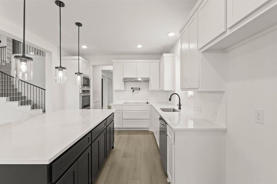 1743 Newport-Kitchen-3 1743 Newport-Kitchen-3
