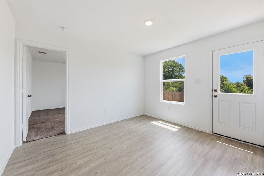 Spacious, unfurnished interior of a new home in Lodi Grove, Floresville (Image 24). Spacious, unfurnished interior of a new home in Lodi Grove, Floresville (Image 24).