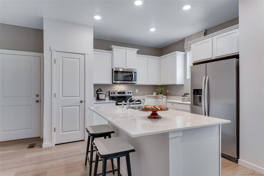 Furnished interior view inside a new home in Vista Meadows, Fort Lupton (Image 20).