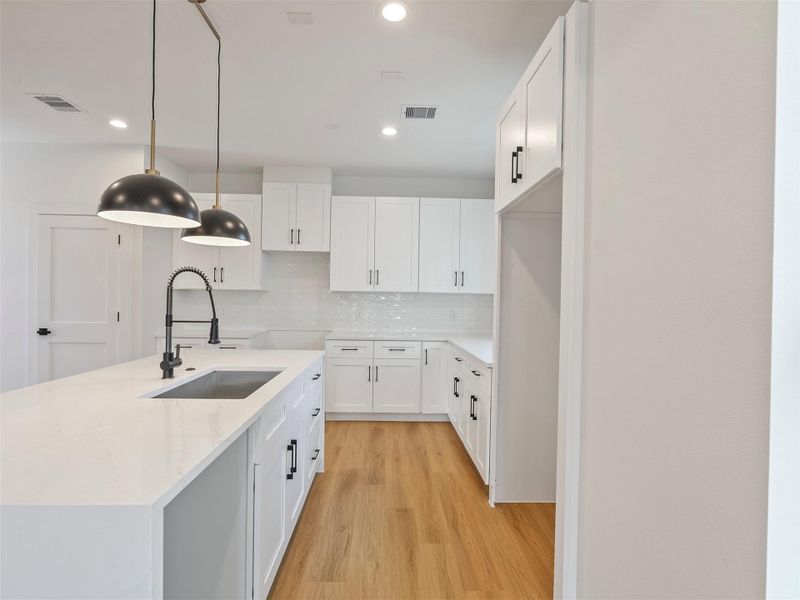 Image 8 of a home in . Image 8 of a home in .