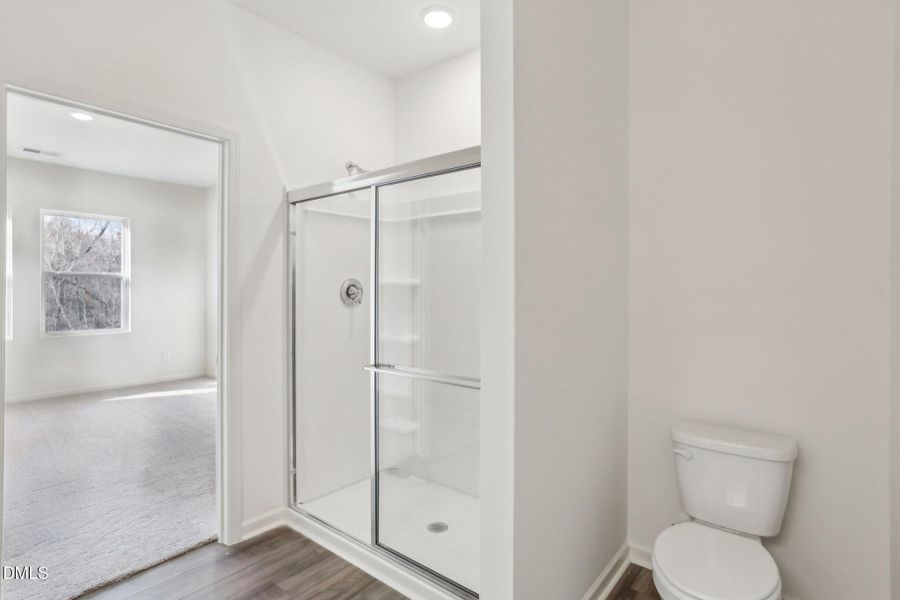 44-web-or-mls-Babbling Brk Dr-032