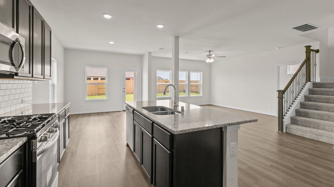 Representative furnished interior of a home built from the Southfork by Brightland Homes in Mostyn Springs, Magnolia (Image 9).