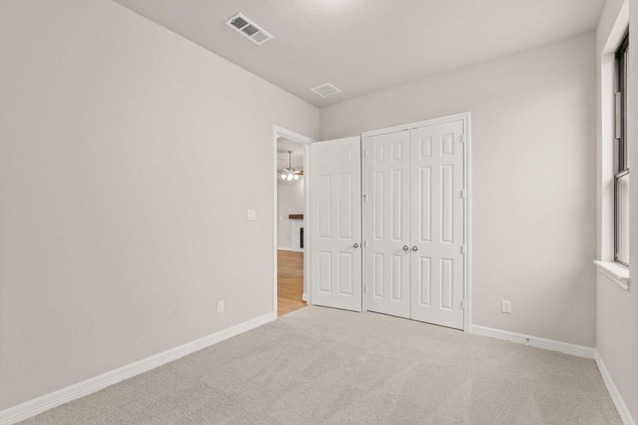 Sample product photo. Actual exterior and interior selections may vary by homesite. Photo may be virtually staged