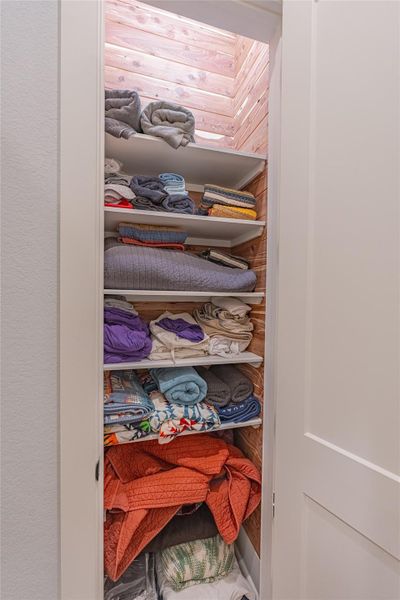 Image 32 of a home in . Image 32 of a home in .