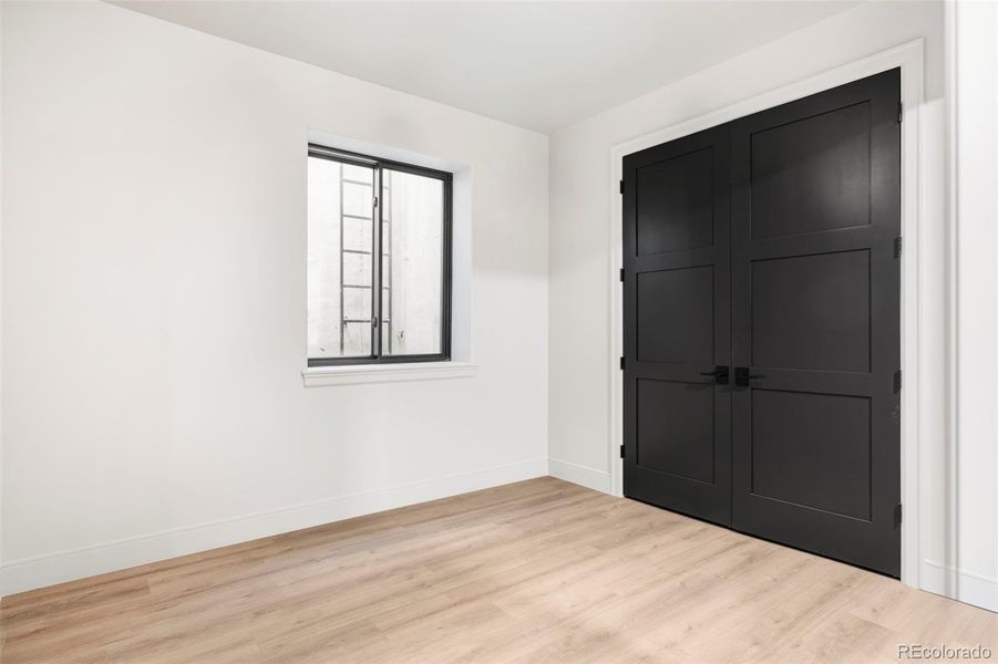 Spacious, unfurnished interior of a new home in , Denver (Image 25).