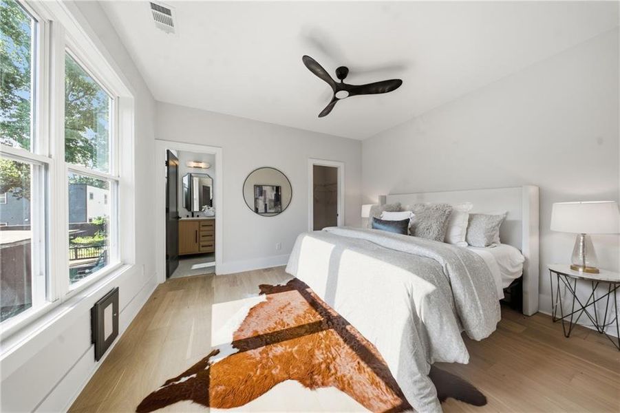 Furnished interior view inside a new home in , Atlanta (Image 27).
