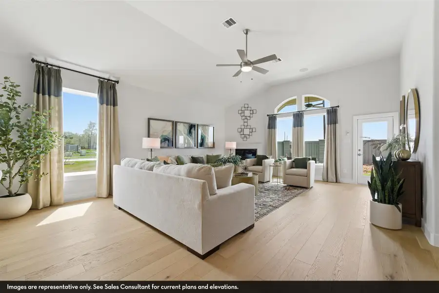 Furnished interior view inside a new home in Grand Magnolia, Waller (Image 40).