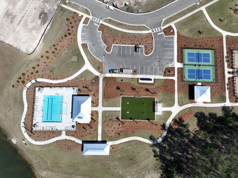 Community amenities in Summerwind Crossing at Lakes of Cane Bay, Summerville (Image 33).