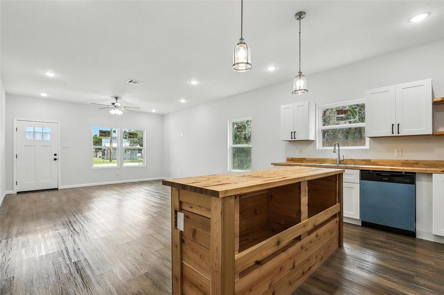 Furnished interior view inside a new home in , Granbury (Image 5). Furnished interior view inside a new home in , Granbury (Image 5).